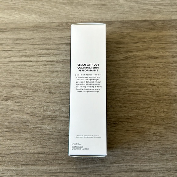 NEW bareMinerals COMPLEXION RESCUE Tinted Moisturizer - Picture 2 of 9